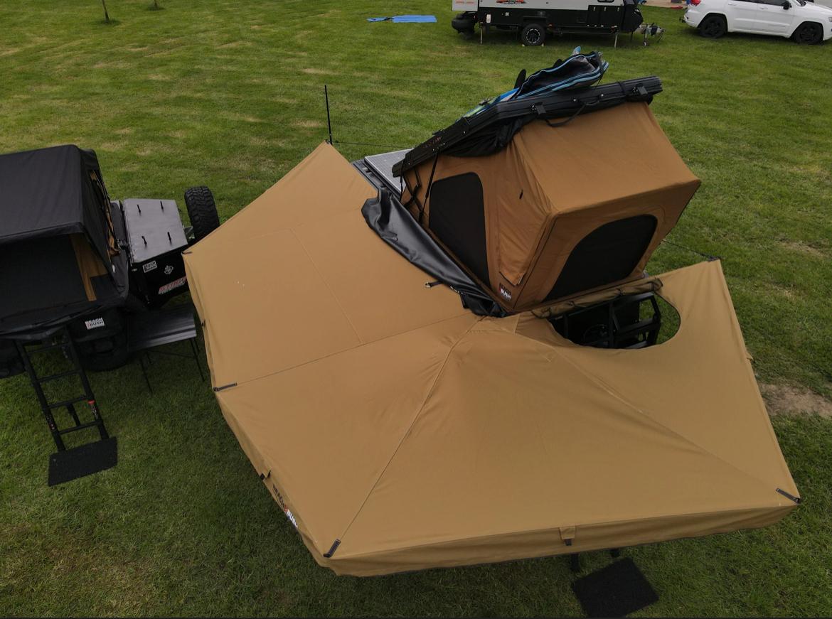 Beach2Bush XL 270° Awning